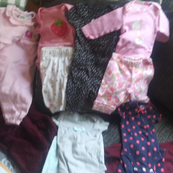 Newborn bundle - Picture 9 of 11